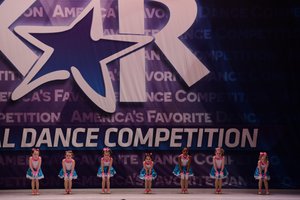 Tan Shoes & Pink Shoelaces