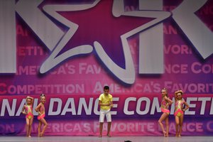 Shake Your Groove Thing