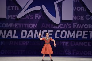 Mannequin + Magician