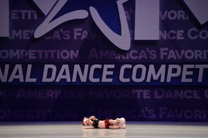 Dancin' In The Moonlight