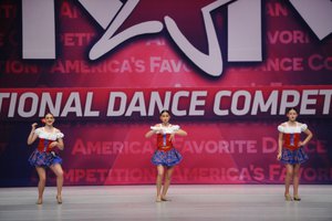 Camille, Collett, Fifi