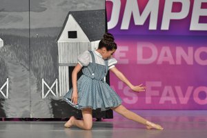 Ease On Down The Road