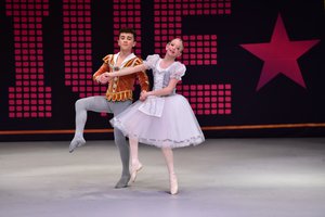 Giselle Peasant Pas De Deux Act I