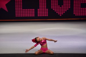 Cruisin For A Bruisin