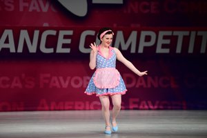 Please Don't Touch Me