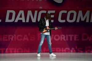 I Wanna Dance With Somebody