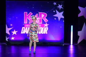 Cheerful Little Earful