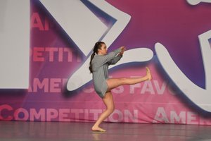 Hold Me While You Wait