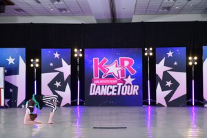 Cirque De Merveilles