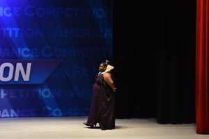 Snow White And The 7 Divas