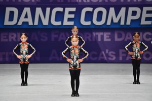 Spooky Scary Skeletons