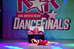 Don't Look Under The Bed