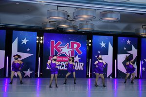 Teach Me How To Shimmy