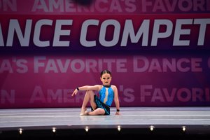 Devil With A Blue Dress