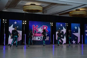 Meetin In The Ladies Room