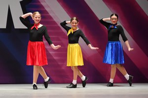 Cruisin' For A Bruisin'