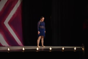 House With No Mirrors