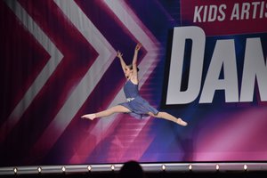 Big Love, Small Moments