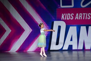 Peasant Pas Variation