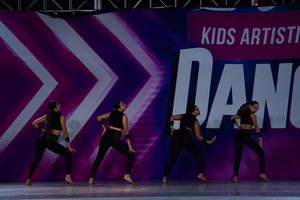 Pour Some Sugar On Me