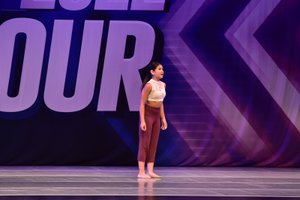 She Floats, I Don't.