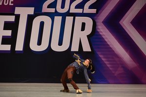 Ease On Down The Road