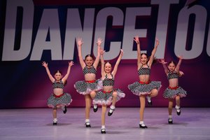 Cruisin' For A Brusin'