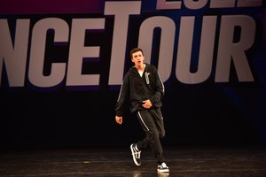 He Came To Give It To You