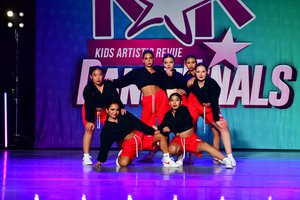 Nicki's Itty Bitty Piggies