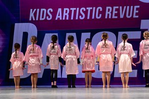 Look At Me I'm Sandra Dee