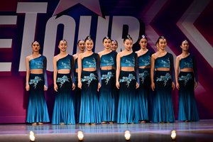 Dancing In The Moonlight