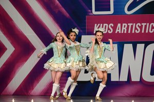 The Schuyler Sisters