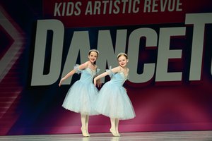 The Ocean And The Pearls