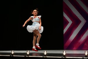 Ease On Down The Road