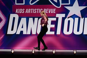 Loves Me Like A Rock