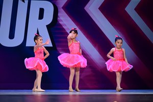 Little Miss Right Now