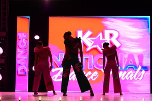 Shake Your Groove Thing