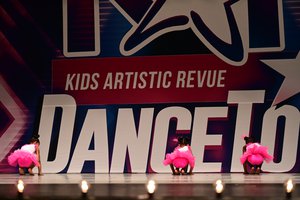 Little Dancing Divas