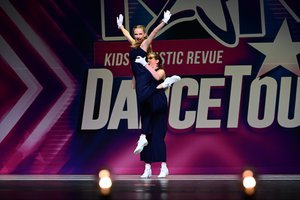 All You Gotta Do Is Swing!