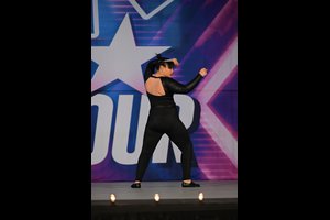 You Should See Me In A Crown