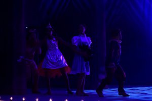 Ease On Down The Road