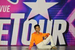 Don't Go Breaking My Heart