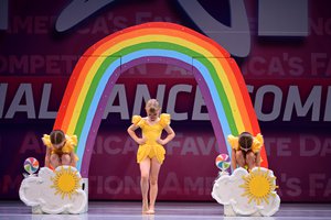 Sunshine, Lollipops And Rainbows