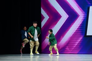 Ease On Down The Road