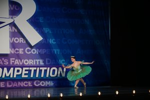 Fairy Of The Crystal Fountain