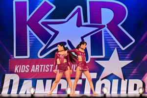 Meeting In The Ladies Room