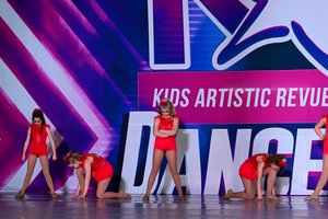 Ease On Down The Road