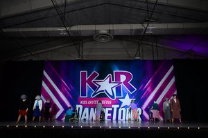 Dude Looks Like A Lady